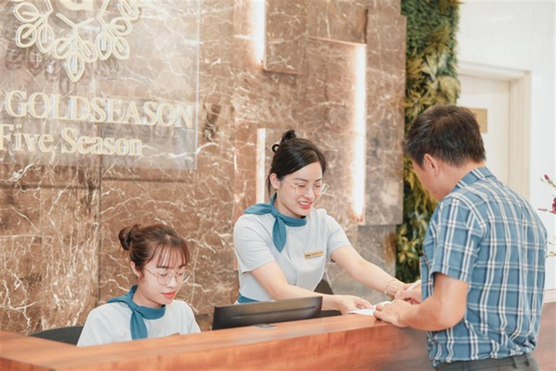 TNPM chuẩn hóa dịch vụ lễ tân, định hình trải nghiệm cư dân